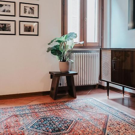 Tra Le Case Di Reggio - Zaccagni เรจโจเอมิเลีย ภายนอก รูปภาพ